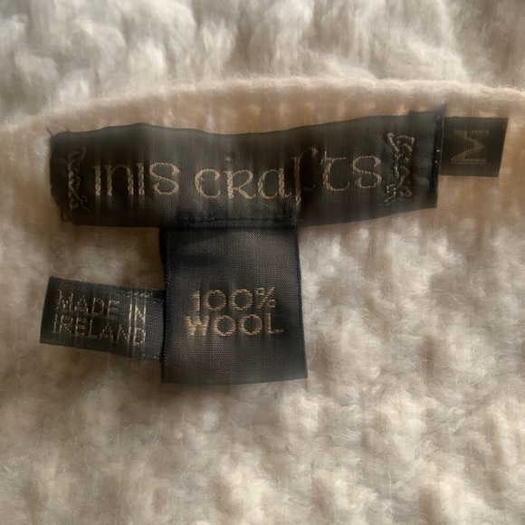 INIS CRAFTS Women's Off White Cable Knit Cardigan Size Medium Made in Ireland - Picture 10 of 11